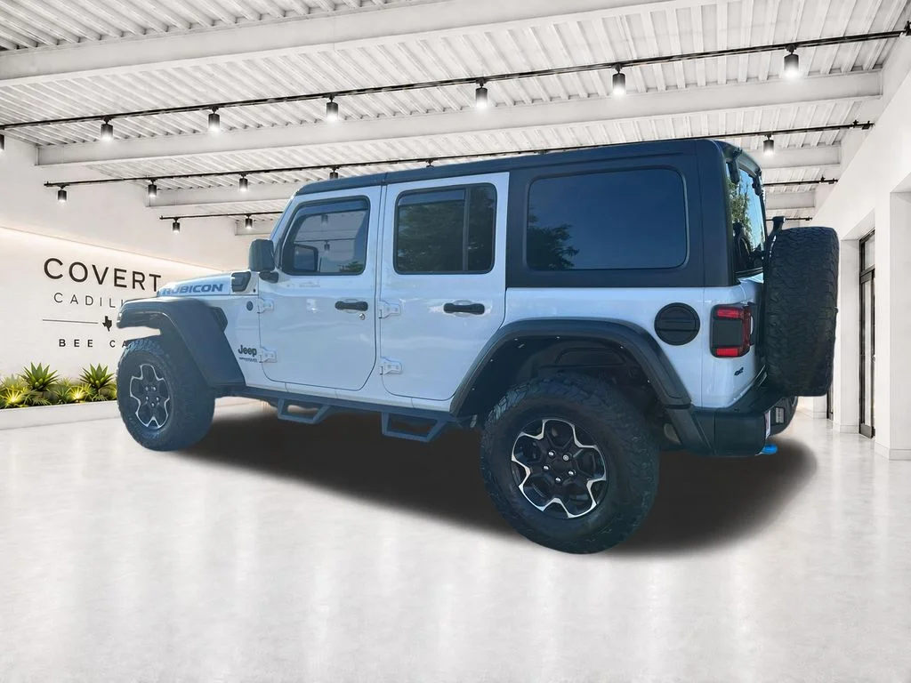Used 2022 White Jeep Unlimited Rubicon 4xe image 10
