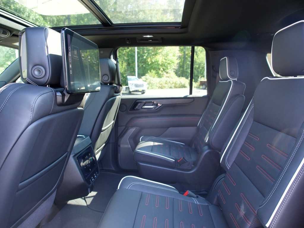 New 2026 Sterling Metallic GMC AT4 Ultimate image 12