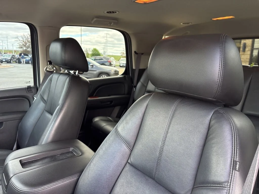 Used 2013 Silver Ice Metallic Chevrolet LT image 13