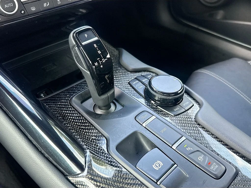 Used 2022 Gray Toyota 3.0 image 18