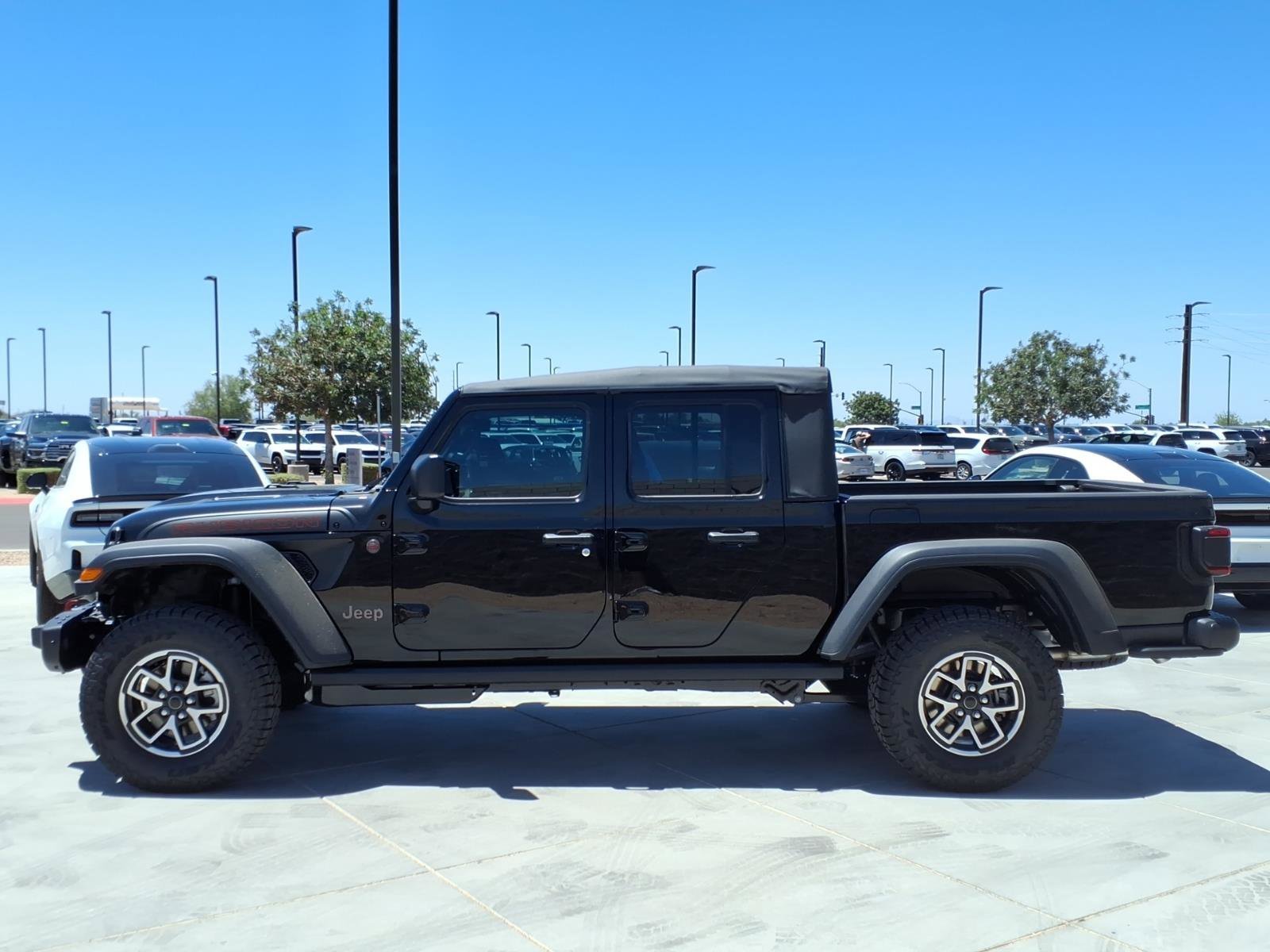 New 2026 Black Clear-Coat Exterior Paint Jeep Shadow Ops image 3
