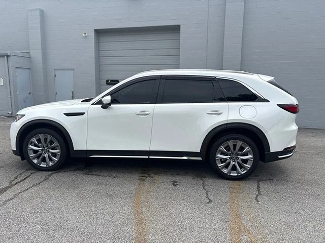 Certified Used 2024 White Mazda 3.3 Turbo Premium image 15