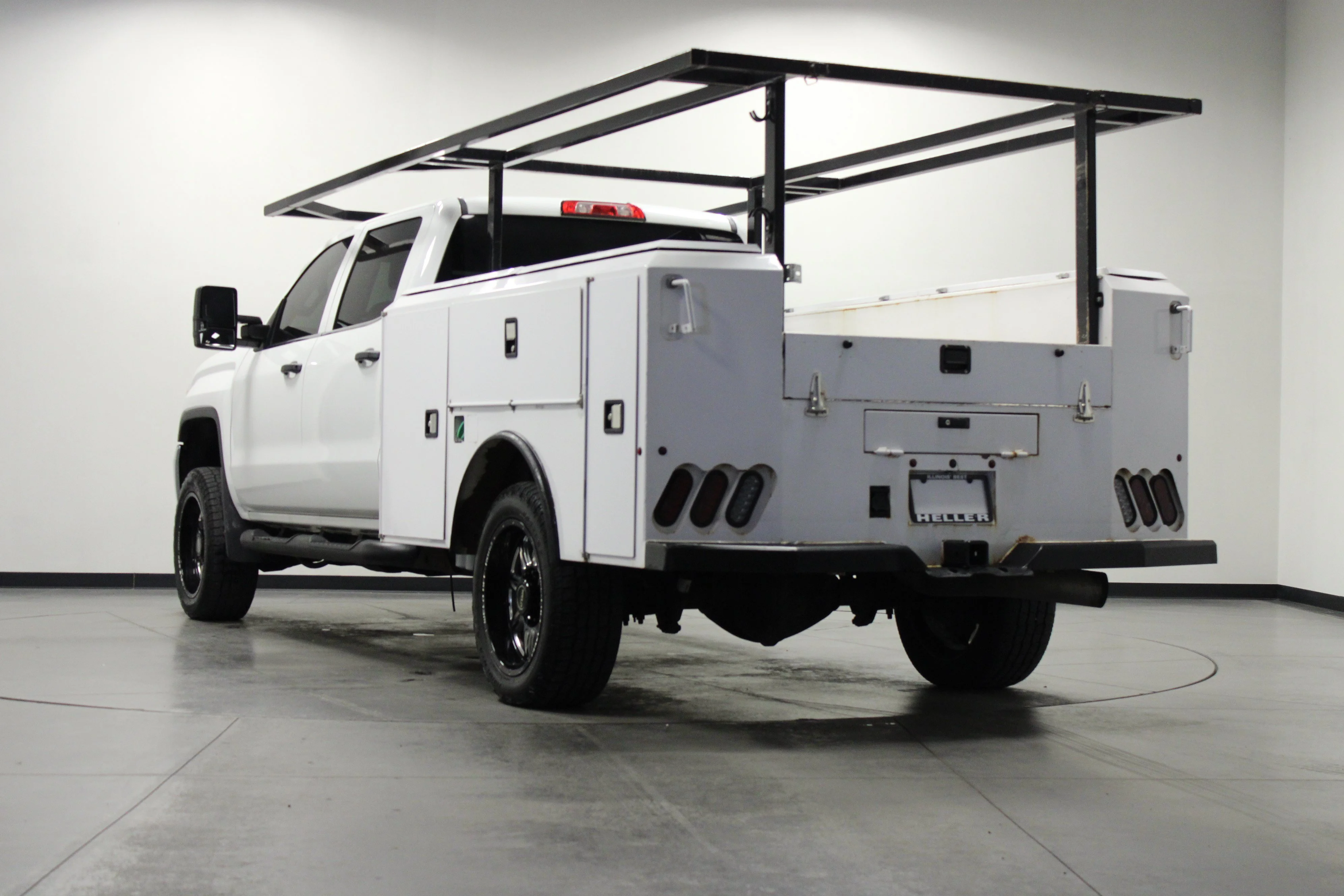 Used 2015 SUMMIT WHITE GMC SLE image 6