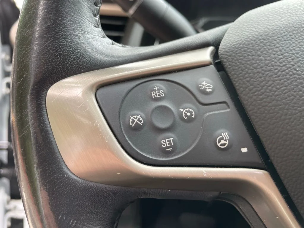 Used 2019 Summit White GMC Denali image 11