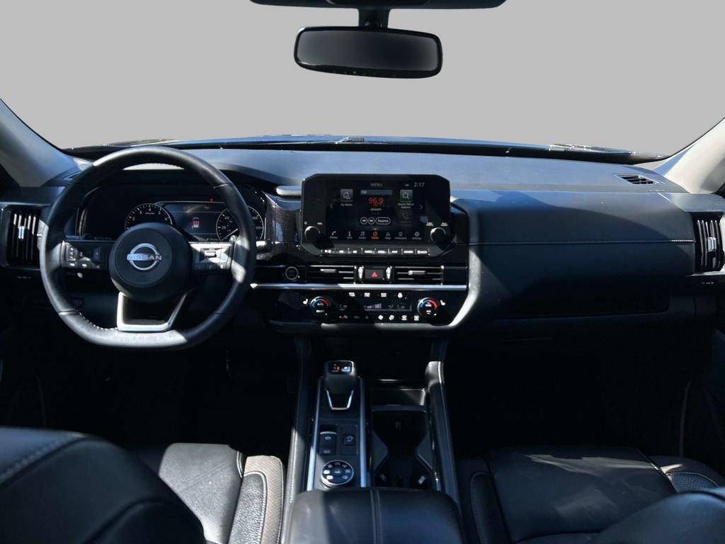 Used 2022 Blue Nissan SL image 19