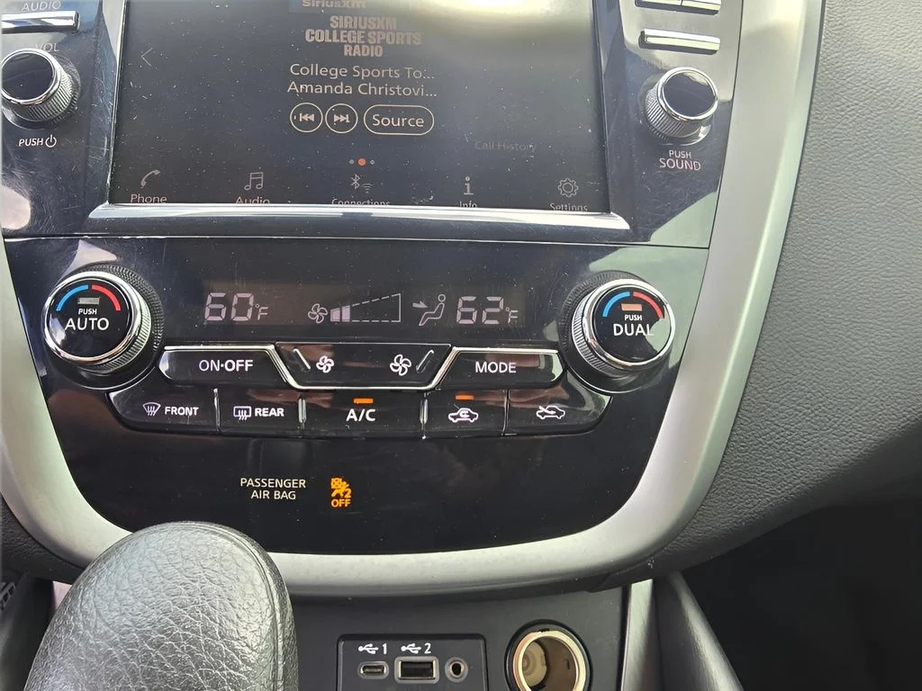 Used 2019 Cayenne Red Pearl Metallic Nissan S image 19