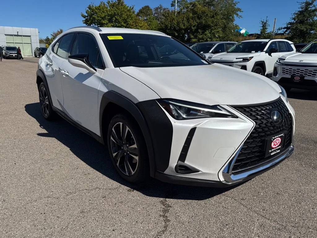 Used 2019 White Lexus 200 Base image 10