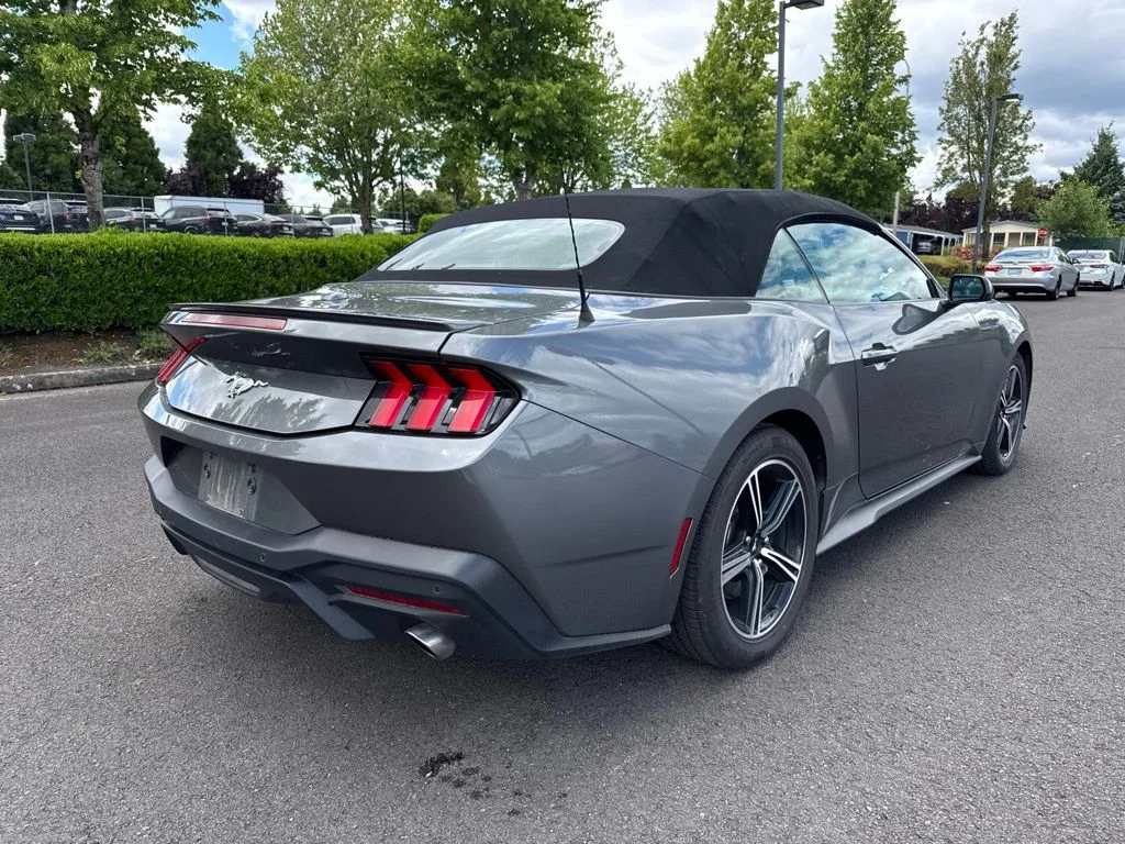 Used 2024 Carbonized Gray Metallic Ford EcoBoost Premium image 7