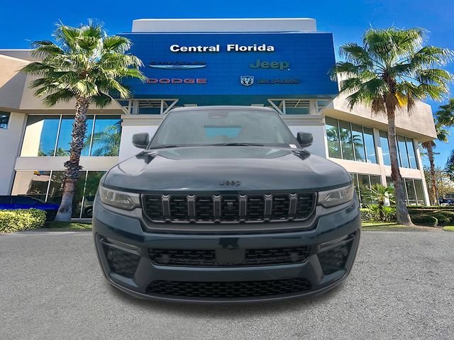New 2027 Fathom Blue Pearl-Coat Paint Jeep Limited Reserve image 9