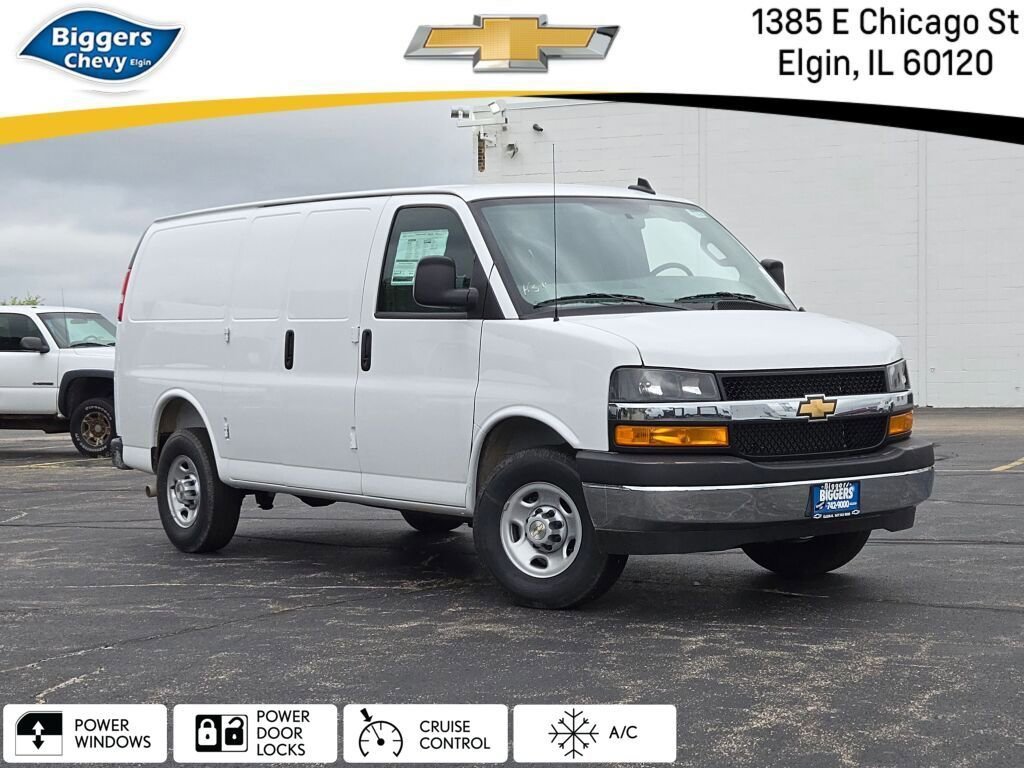 2025 Chevrolet Express 2500 Work Van HD's photo