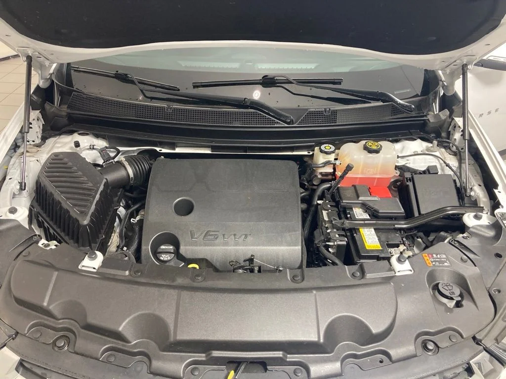 Used 2023 White Chevrolet LT image 26