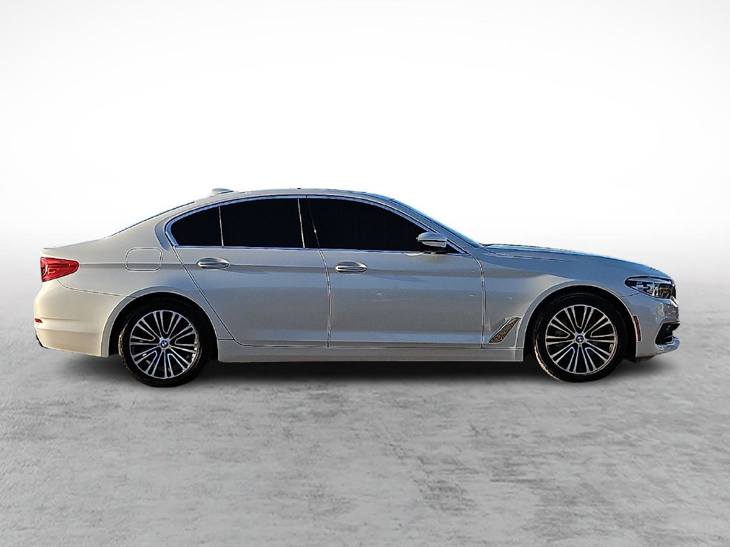 Used 2018 White BMW 540i xDrive image 12