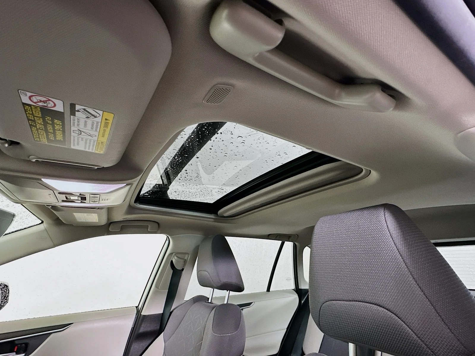Used 2023 Silver Toyota XLE image 22