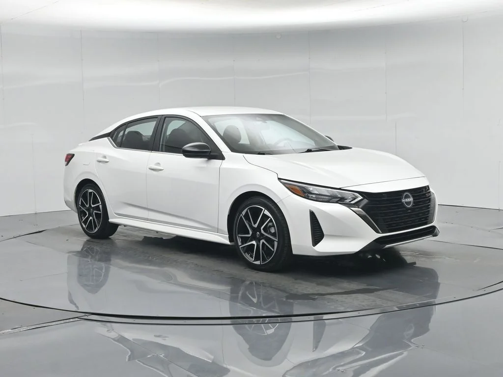 Used 2024 White Nissan SR image 57