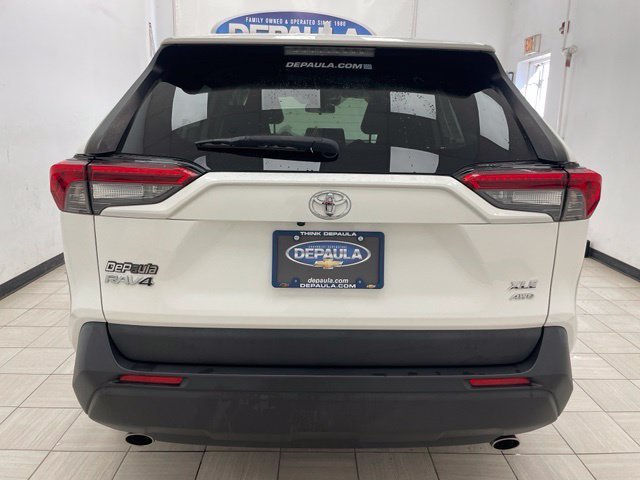 2019 Toyota RAV4 XLE - Photo 7