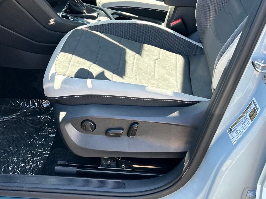 New 2026 Gray Volkswagen 1.5T SE image 16