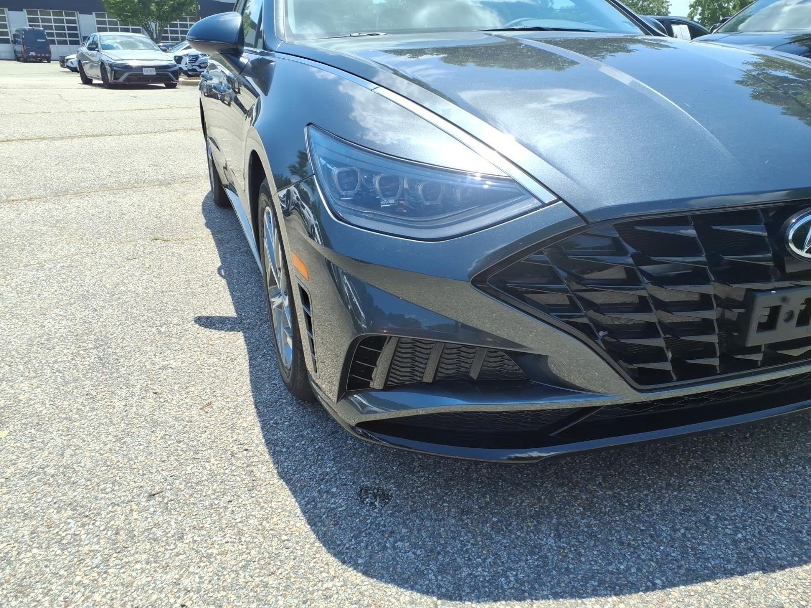 Used 2023 Portofino Gray Hyundai SEL image 3