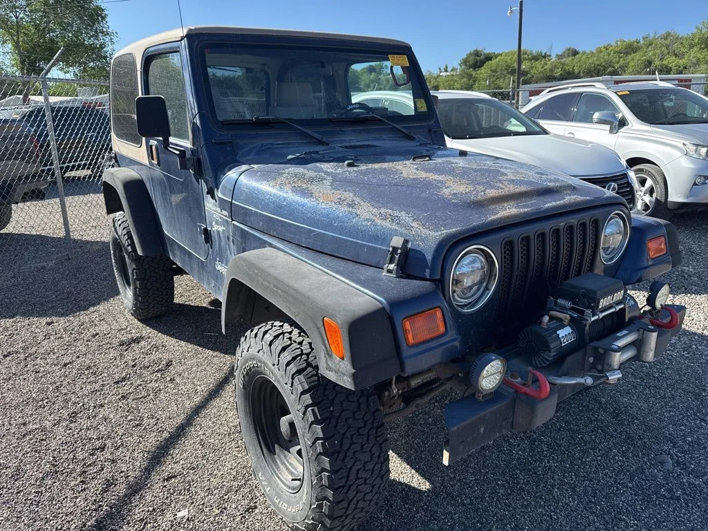 2000 Jeep Wrangler Sport's photo