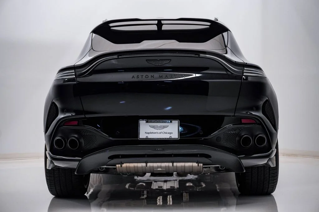 Used 2025 Q Oberon Black Aston Martin 707 image 7