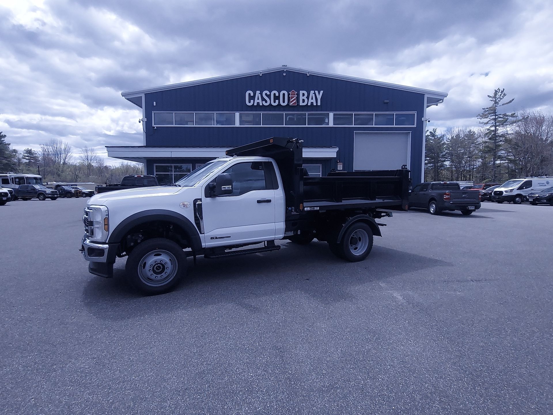 2026 Ford F-550 XL 4x4 Regular Cab 145-In DRW's photo