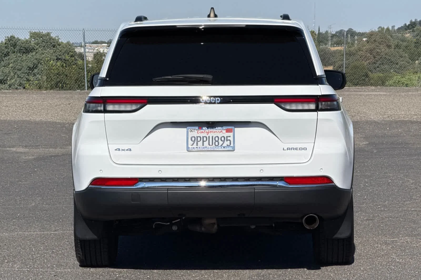 Used 2024 Bright White Clearcoat Jeep Laredo X image 4
