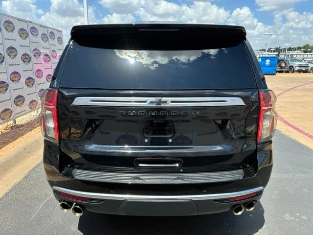 Used 2023 Black Chevrolet High Country image 5
