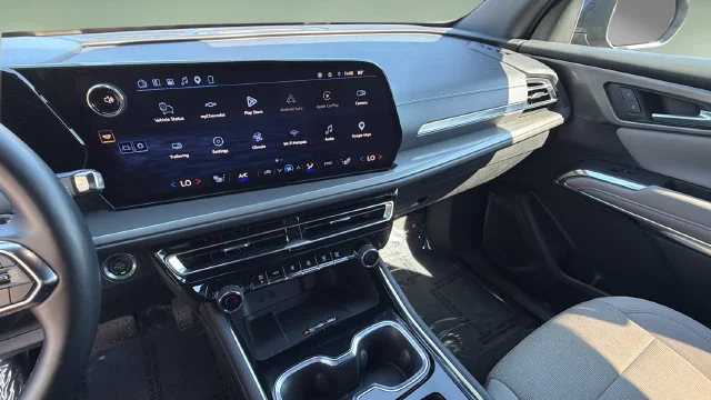 Used 2026 Mosaic Black Metallic Chevrolet LT image 24
