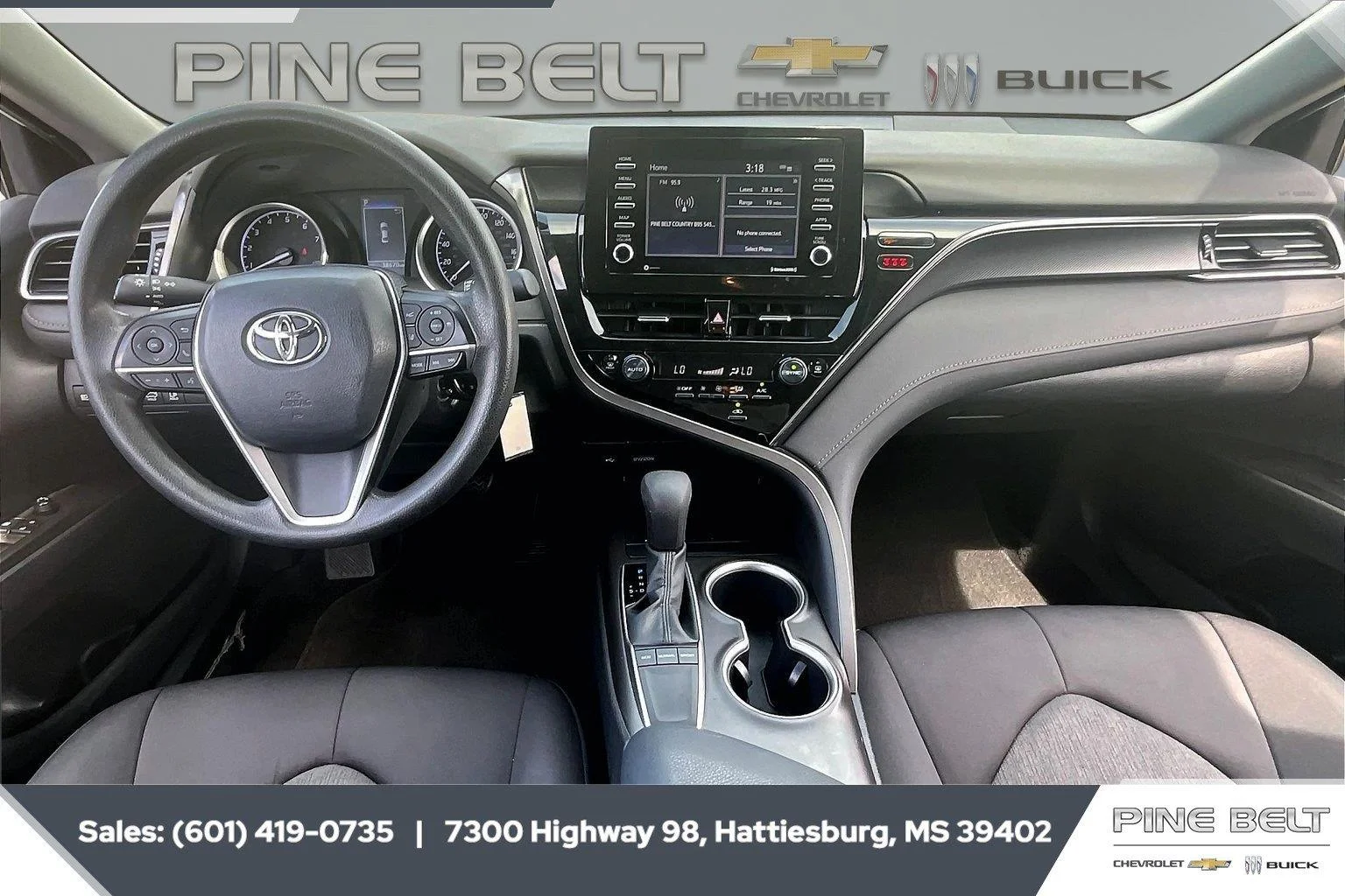 Used 2022 Super White Toyota LE image 13