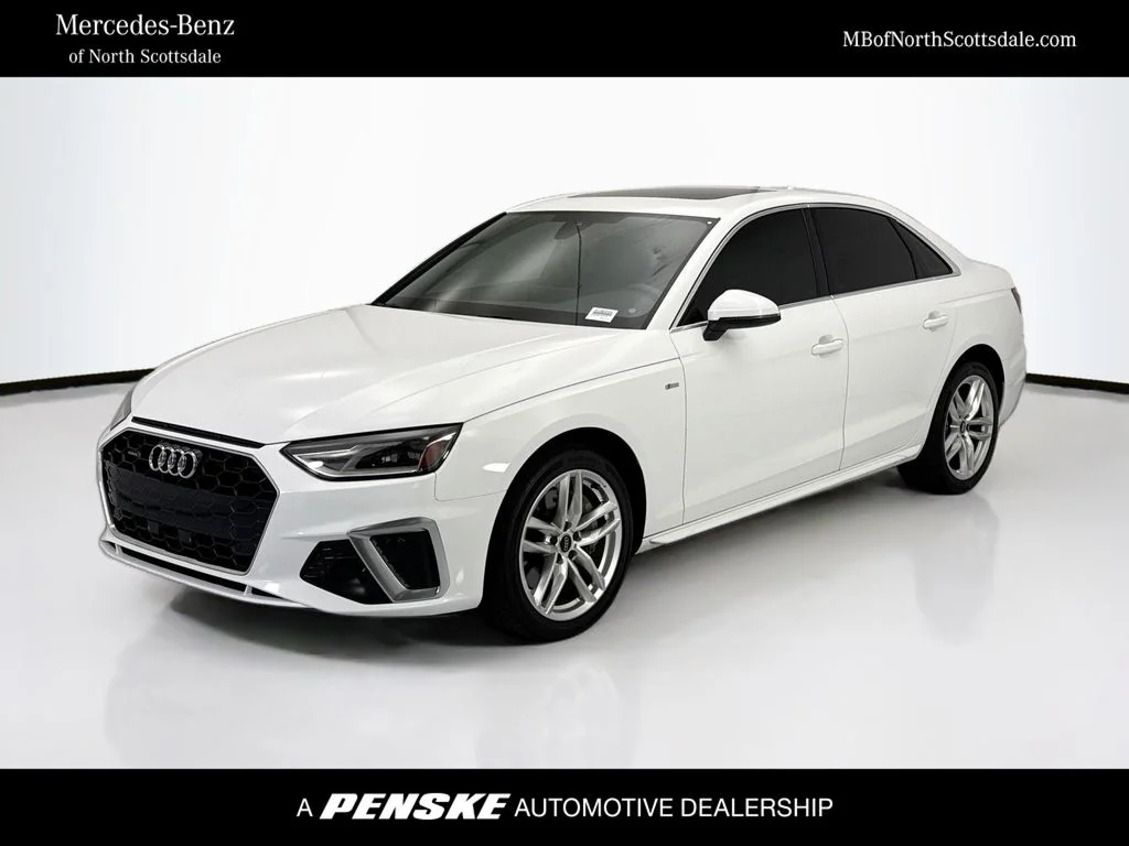 2020 Audi A4 45 quattro S tronic Premium's photo