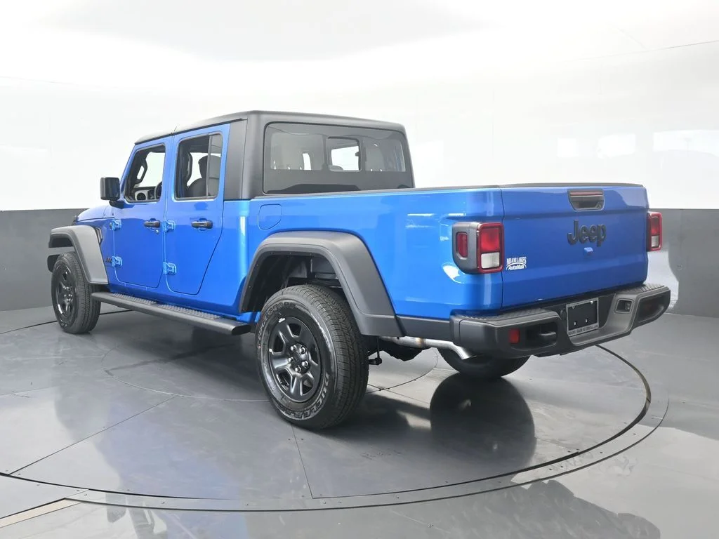 New 2026 Hydro Blue Pearl-Coat Exterior Paint Jeep Sport image 4