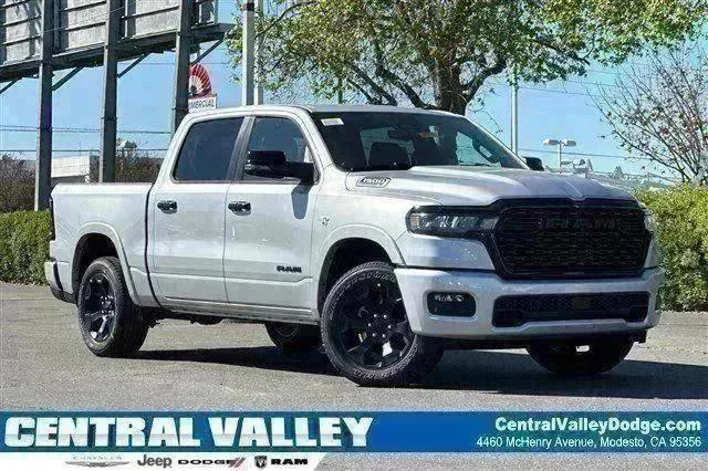 2026 RAM 1500 Big Horn/Lone Star 4x4 Crew Cab 5'7's photo