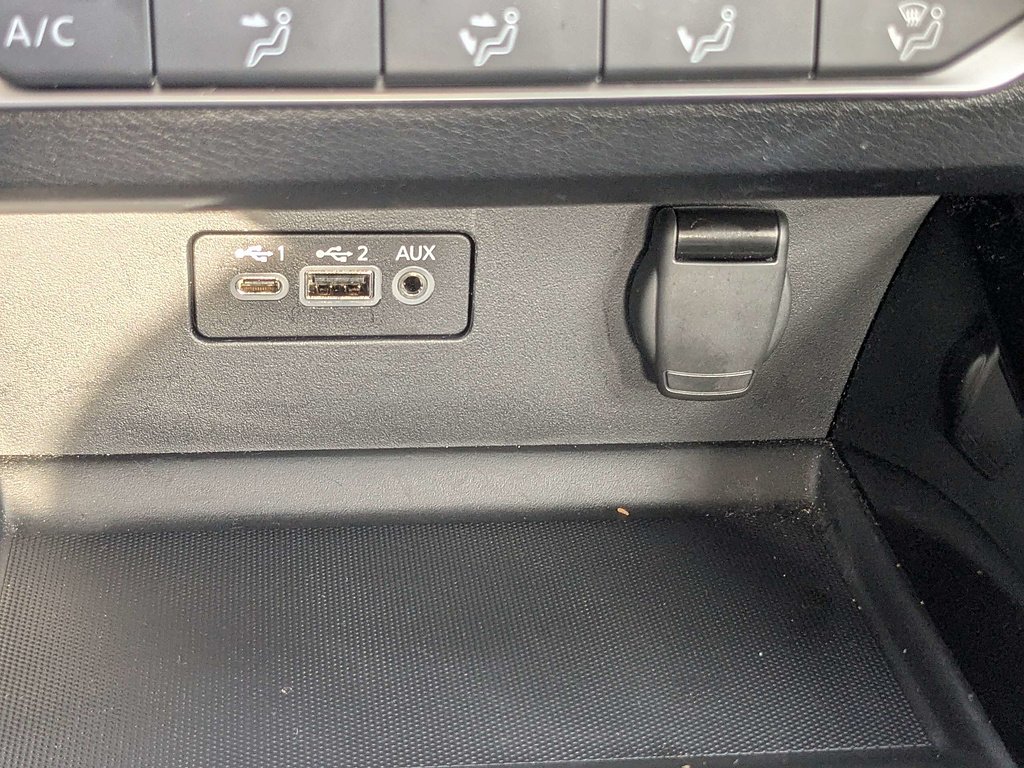 Used 2025  Nissan 2.5 SR image 22