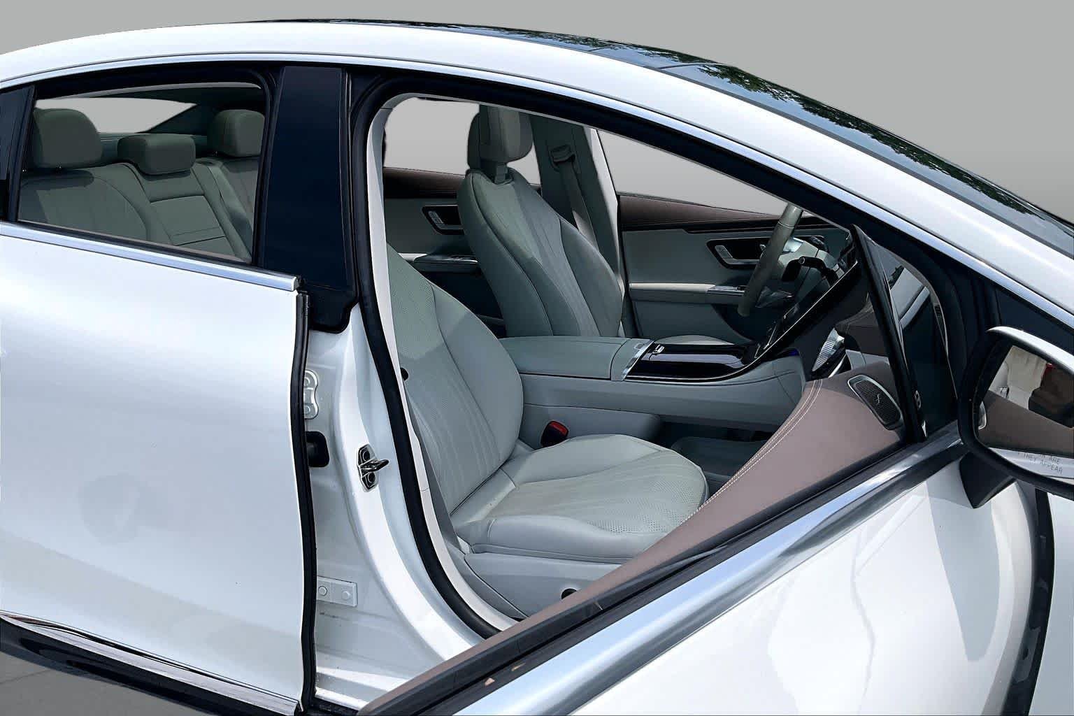 Used 2023 Polar White Mercedes-Benz EQE 500 image 8
