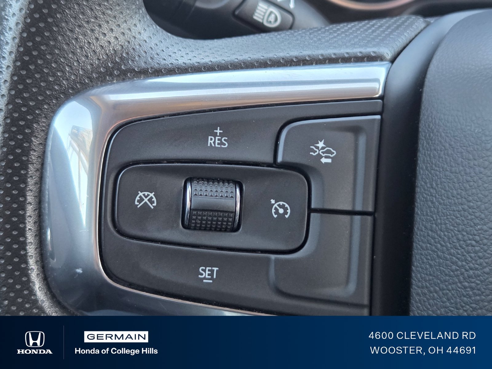Used 2024 Radiant Red Chevrolet LT image 30