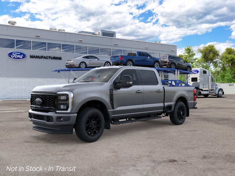 New 2026 Carbonized Gray Metallic Ford XLT image 2