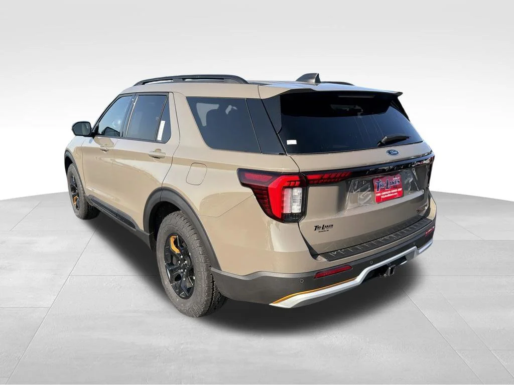 New 2026 Gray Ford Tremor image 4