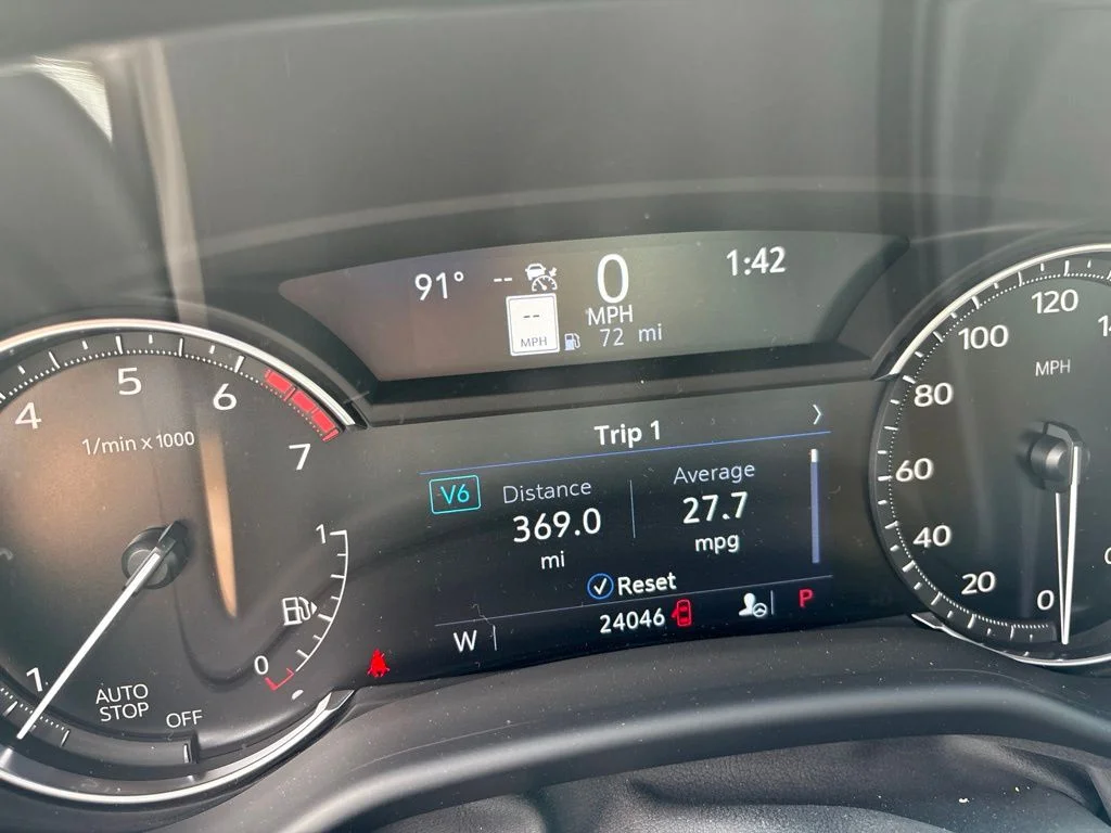 Used 2024 Black Cadillac Premium Luxury image 28