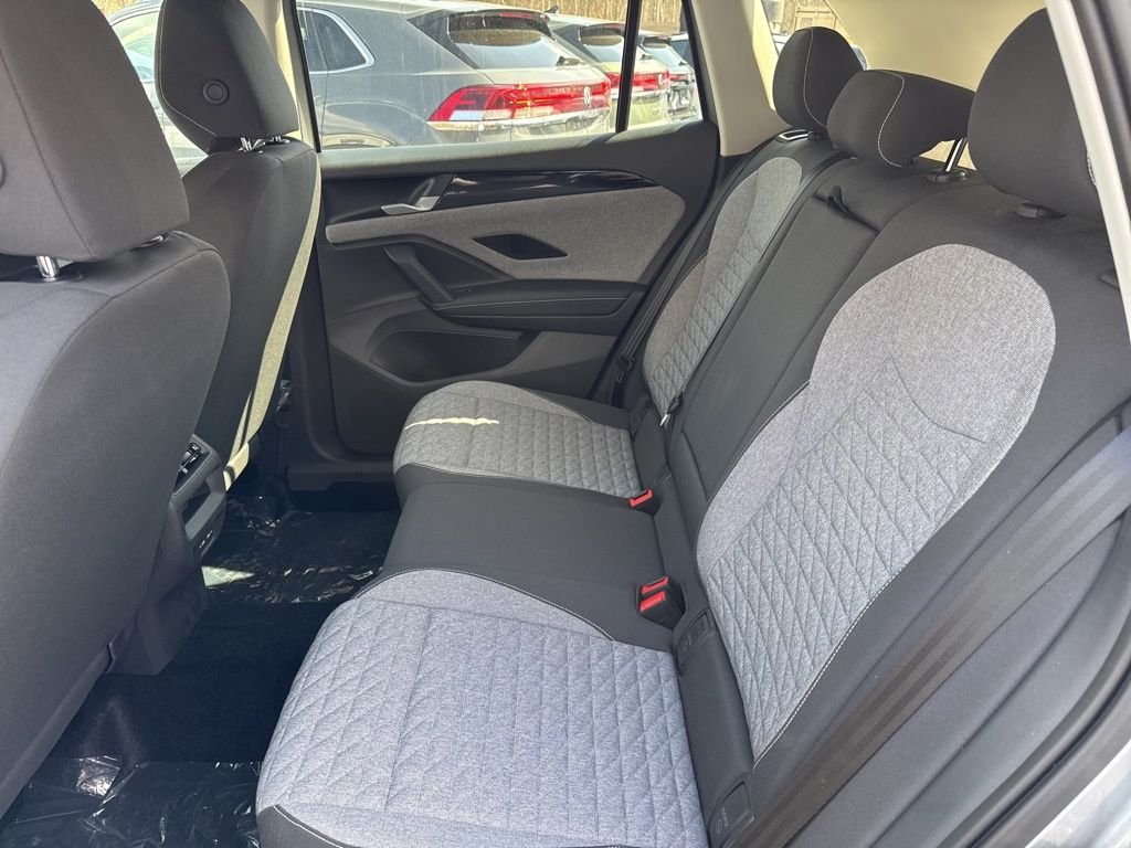 2025 Volkswagen Tiguan S - Photo 17