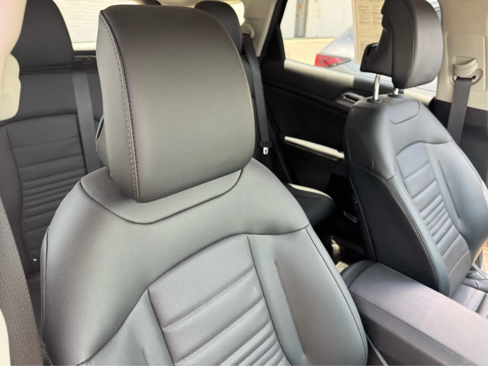 Used 2025 Ebony Black Kia SX-Prestige image 13