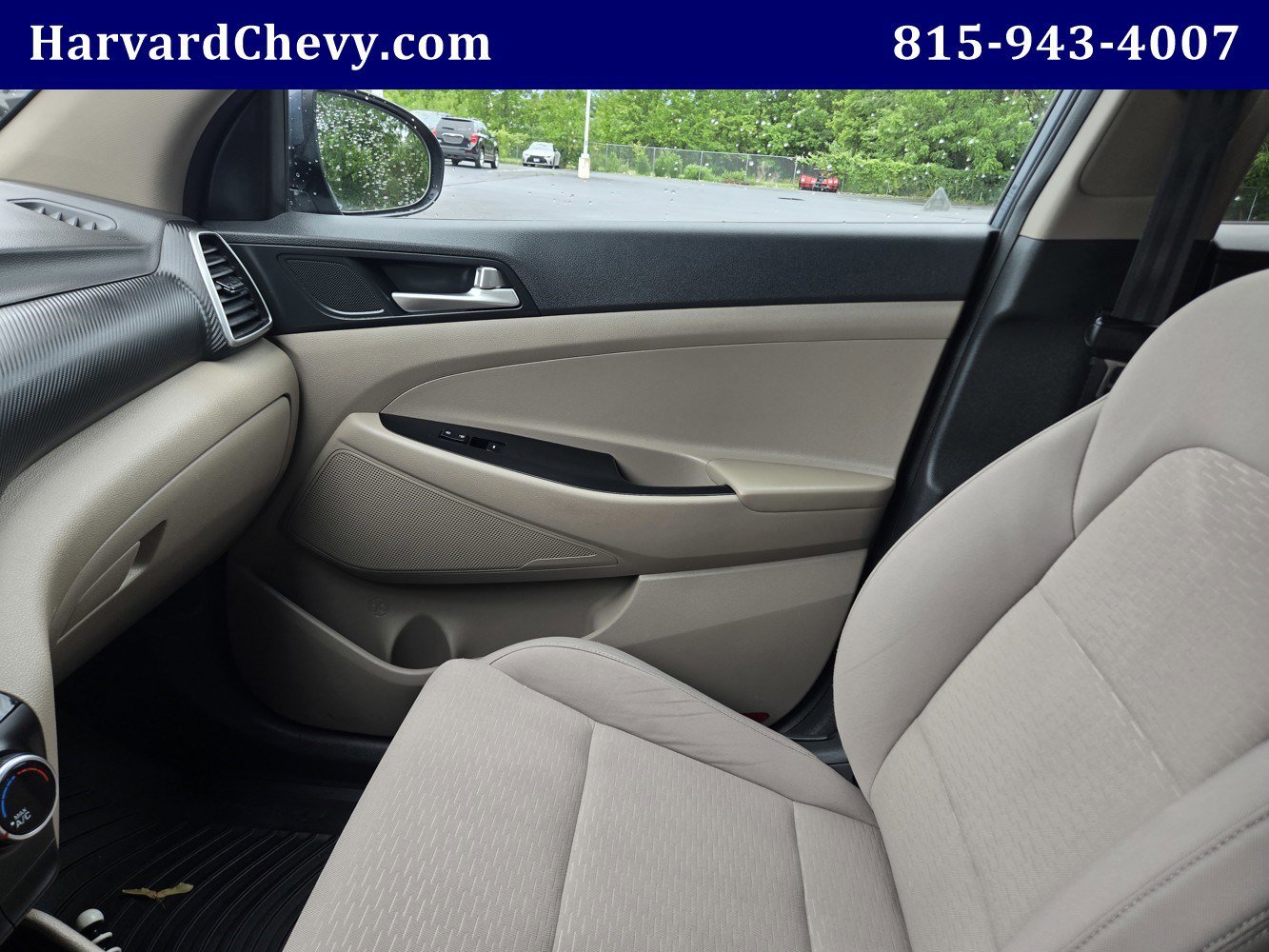 Used 2019 Gray Hyundai Value image 16