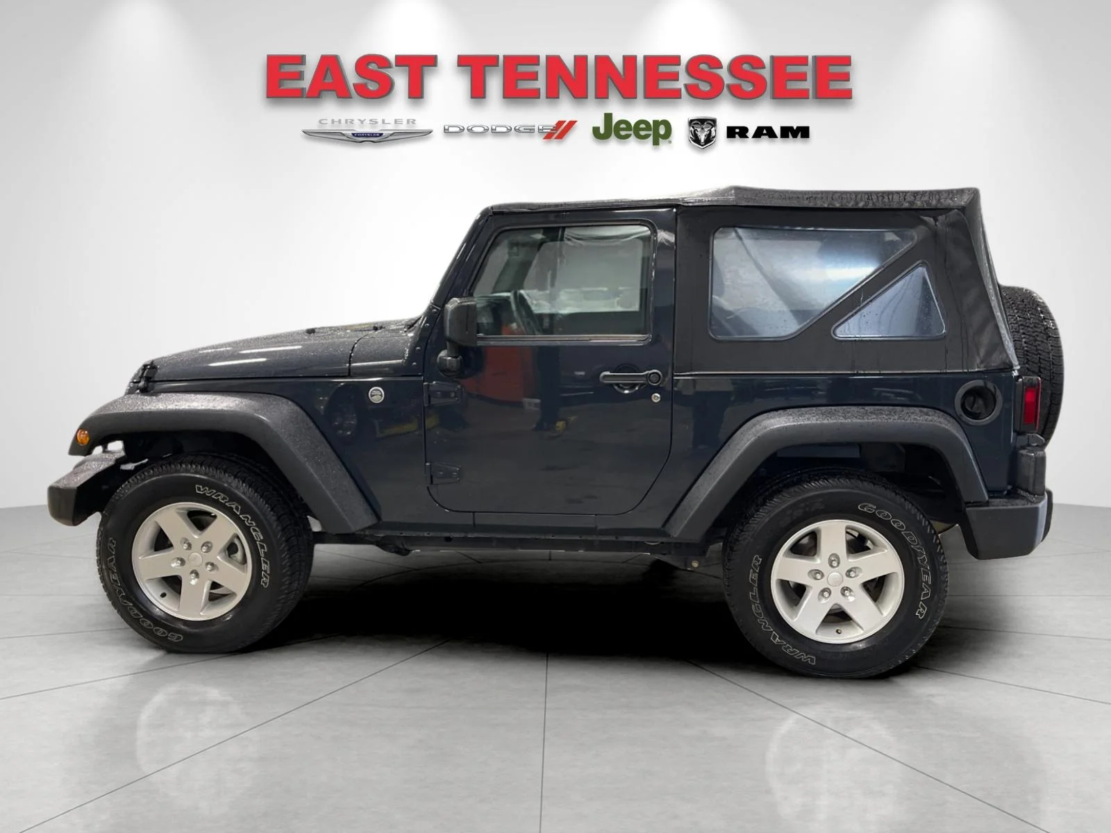 Used 2016 Black Jeep Sport image 6
