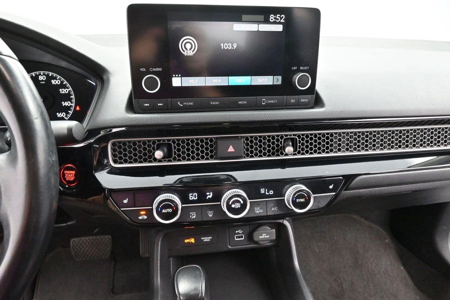 Used 2023 Lunar Silver Metallic Honda EX image 19