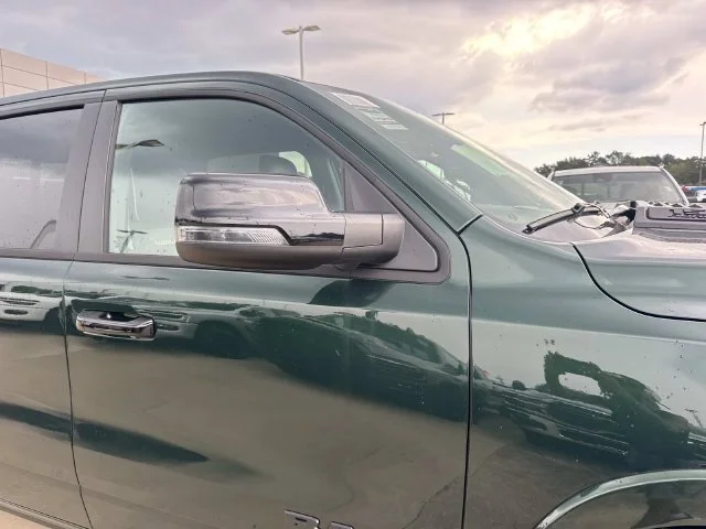 New 2026 Serrano-Green Metallic Exterior Paint RAM Laramie image 25