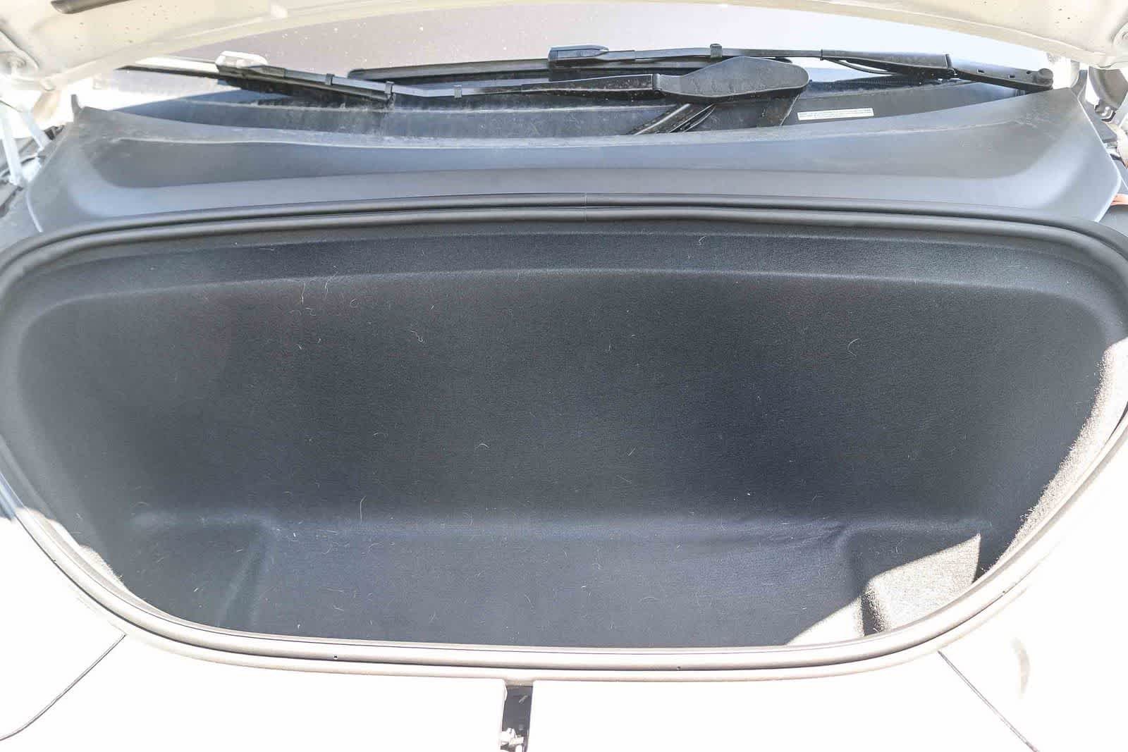 Used 2022 White Tesla Plaid image 30