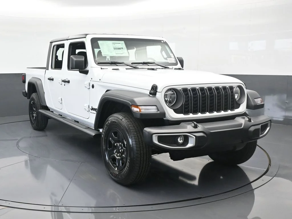 Used 2025 Bright White Clearcoat Jeep Sport image 9