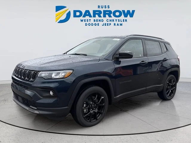 New 2026 Fathom Blue Pearl-Coat Exterior Paint Jeep Latitude image 1