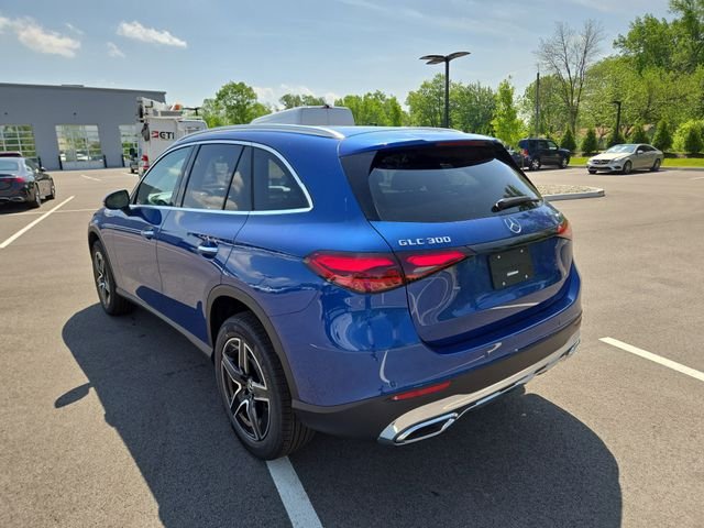 New 2026 Starling Blue Metallic Mercedes-Benz GLC300 image 5