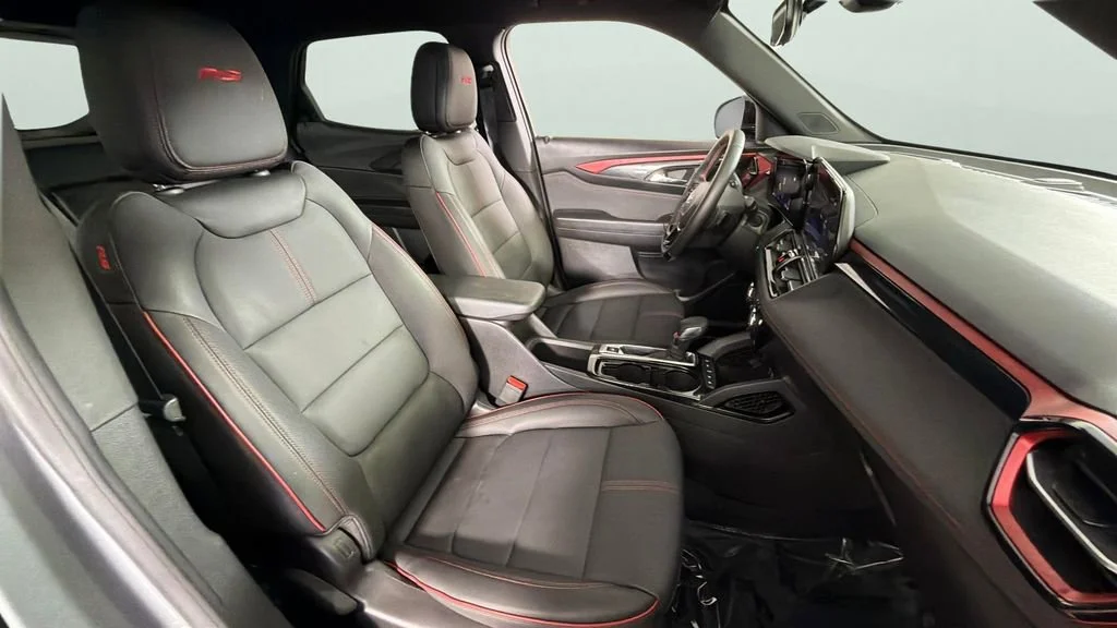 Used 2026 Sterling Gray Metallic Chevrolet RS image 33