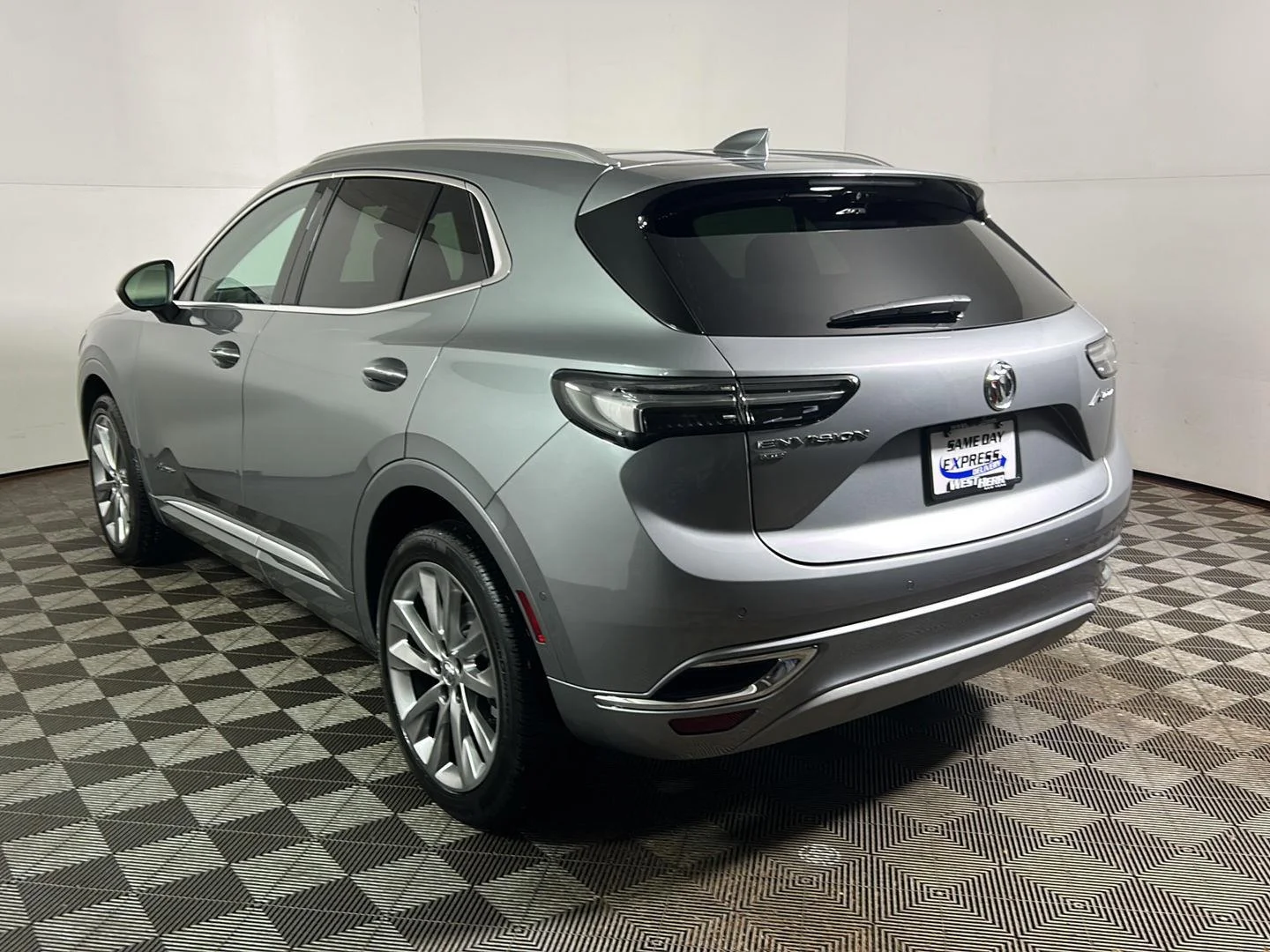 Used 2023 Moonstone Gray Metallic Buick Avenir image 11