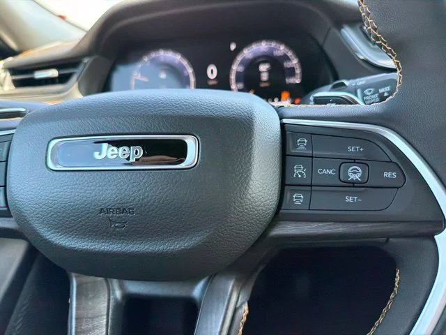 New 2026 White Jeep  image 22
